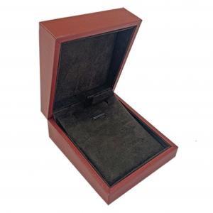 China Luxury Wood Bracelet Jewelry Packaging Box With Custom Logo supplier