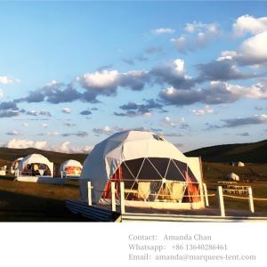China Toit en PVC chauffé Eco préfabriqué Transparent Luxe et confort Hémisphérique Hôtel Dome Tente de glamping supplier