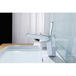 China Brushed Bathroom Basin Faucets Countertop Hot And Cold Tap Mixer supplier