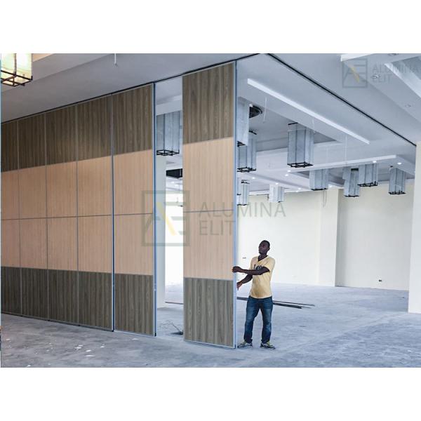 China Customized Acoustic Partition Wall with 6061-T6 Aluminum Alloy Frame and 52db Sound Insulation wholesale