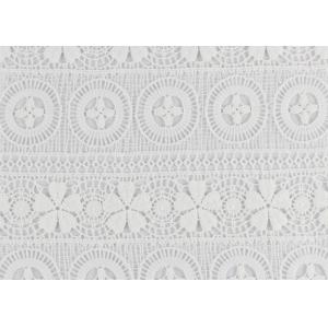 China Polyester Water Soluble Lace Fabric With Linear Lace Designs For Ladies Party Dress supplier