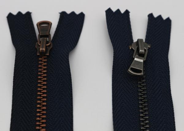 Black Nickel Teeth Metal Coat Zippers , 5# Auto Lock Copper Metal Zipper By The
