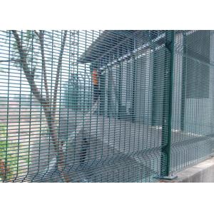 China Weld Mesh Security Fencing / Security Mesh Fence Panels For Psychiatric Hospital supplier