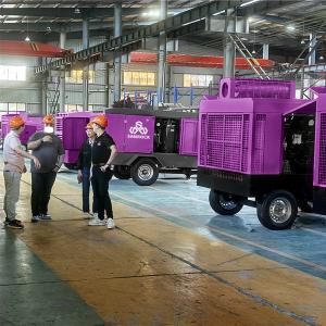 China ホイールエンジン駆動の低騒音スクリューエアコンプレッサー wholesale