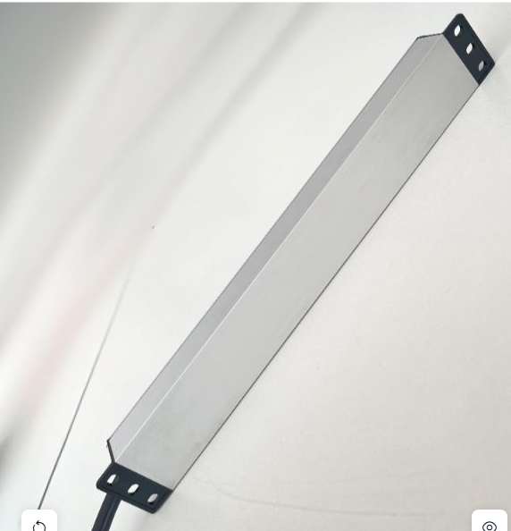 China Sturdy and 6 Outlet Power Strip for Network Laboratory and Environments with ETL Certification and Surge Protection wholesale