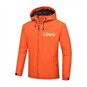 China Printed Logo Outer Wear Apparel Men Couple Style Mountaineering Charge Clothes supplier