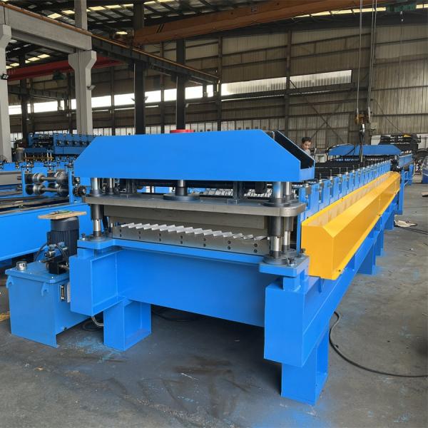 Largeur de bobine 914 mm Roofing Wall Panel Roll Forming Machine avec entraînement par chaîne