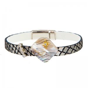 China ODM No Beads Handmade Leather Bracelet Diamond Shell Charm For Boho Girl supplier