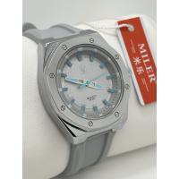 China Reloj clásico de silicona negro con correa Reloj masculino con banda elástica on sale
