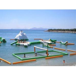 corte de voleibol inflable de playa del PVC de 0.9m m para los parques inflables del agua