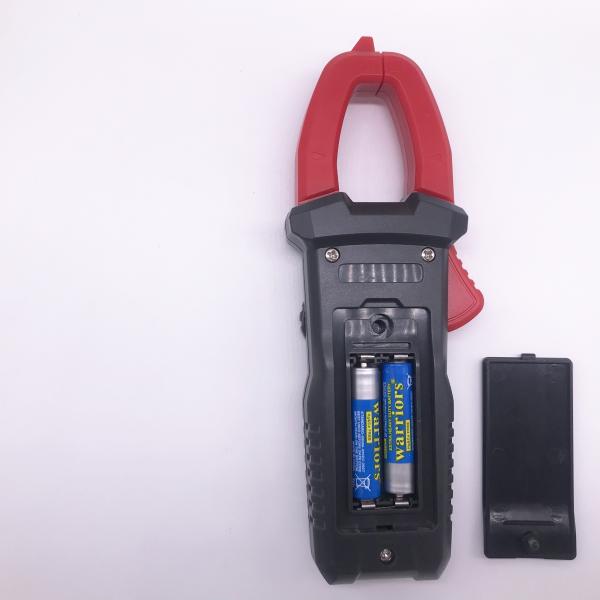 45Hz 65Hz Digital Clamp Multimeter Automatic Range Data Keep
