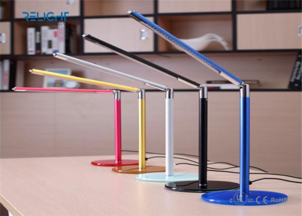 Lámpara de escritorio de cristal endurecida moderada de la aleación LED Dimmable