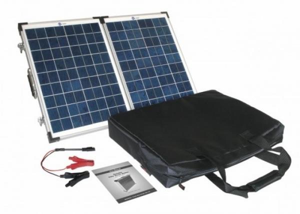 Blue Folding Solar Panels , 120 Watt Portable Solar Panel Efficient Sunlight