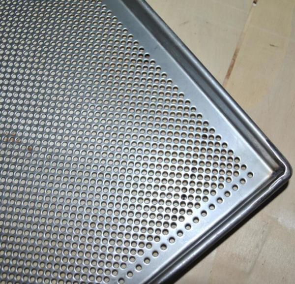 Metal Perforated Baking Serving Tray For Oven , Stainless Steel Food Tray