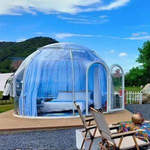 China UV Resistance 10x10 Clear Bubble Tents Heat Resistant PC Polycarbonate Dome Tent supplier