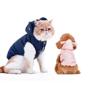 China Weight 150g Cat Wearing Baby Clothes Blue / Pink Color 2 Sizes For Winter supplier