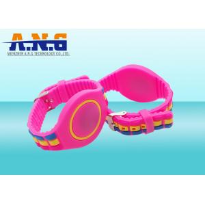 Passive Adjustable Silicone Rfid Wristbands , Waterparks wristband rfid Pink