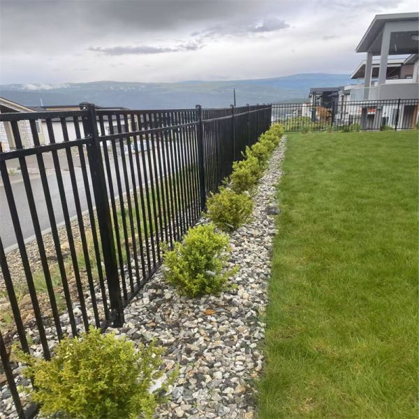 中国近代パターン 黒色四角柱 横に装着されたアルミニウム合金レイル