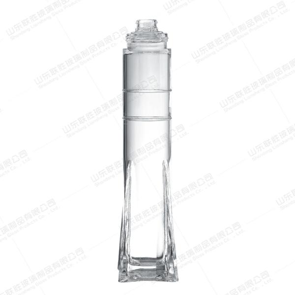 700 Ml Glass Bottle With Glass Lid Sealing Type And Decal Surface For Gin And Tequila