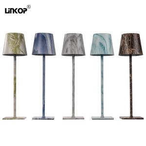 China Lampe de bureau LED rechargeable 5V, luminosité réglable, gradation tricolore wholesale