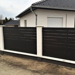 Villa WPC Fence Panels Security Composite Plastic Wood Fence Boards