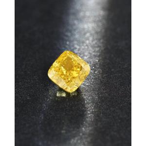 Cushion Loose Diamond HPHT Lab Grown Yellow Diamond bagues de mariage jaune intense fantaisie