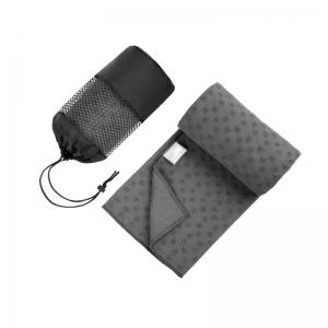 Square Anti Slip Custom Logo Microfiber Yoga Mat Towel Eco Friendly