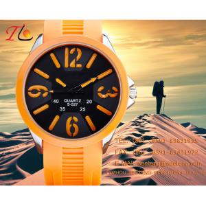 A silicone band quartz Wrist Watch suitable for climbing skiing and outdoor sorts for men
