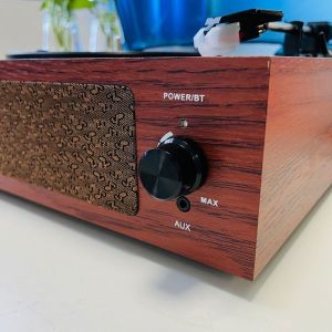 China Lecteur de disques vintage avec haut-parleurs intégrés, tourne-disque à 3 vitesses avec haut-parleurs wholesale