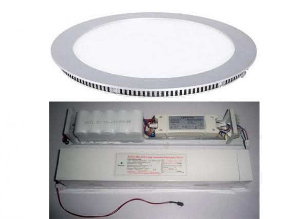 120° View Angle 3 Hours Rechargeable Emergency Led Light Panel 85lm / w 85V -