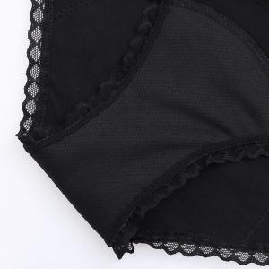 China Fashion lace design Menstrual Panties Plus Size Women Soft Anti-bacterial Period Panties 4 layer period panties supplier