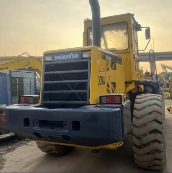 Comatsu WA320 Cargador de ruedas de segunda mano 6000kg Cargador frontal usado