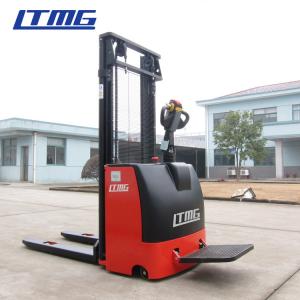 China Wide Legs1.6 Ton Electric Pallet Stacker Forklift 280AH Battery Charged supplier