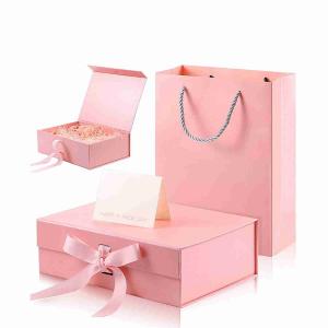 FSC BSCI Personalized Hot Stamping Printed Paper Gift Bags And Box Set With Logo