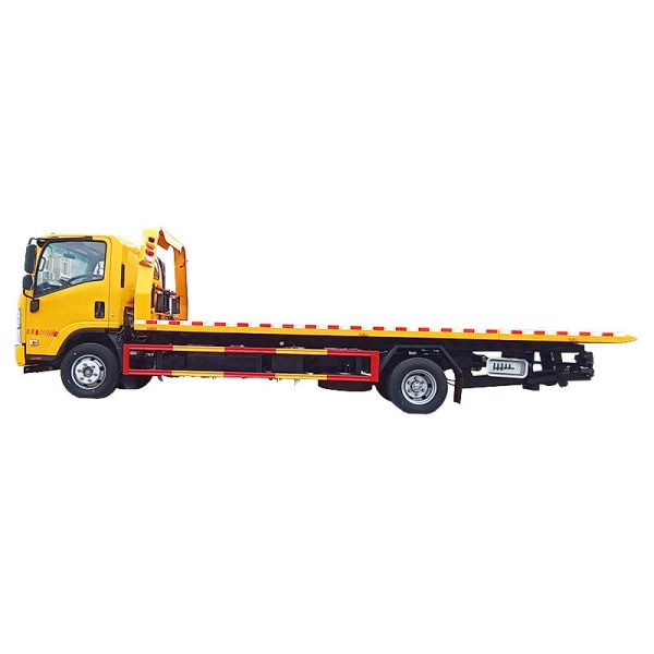 China Hot-sale ISUZU 4*2 Factory Price New Diesel Loading 4 T Towing 6 T Flatbed Tow Truck for Road Recovery