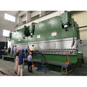 China Precision Tandem Press Brake with 0.02 Mm Back Gauge Accuracy, 150-500 Mm Max Stroke, and 70-180 M per Min Max Speed wholesale