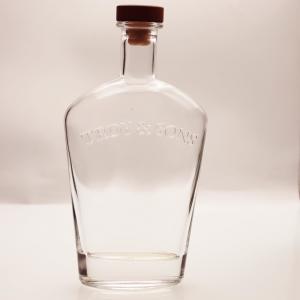 Cork Sealing Tory Sons 500ML Glass Spirit Bottle Embossed Decal Surface
