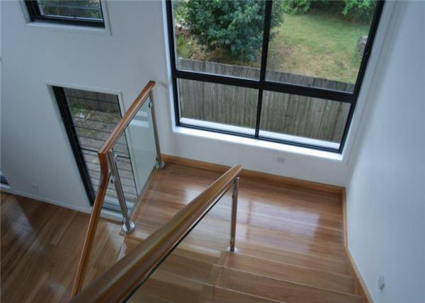 Frameless Stainless Steel Glass Railing Handrail Modern Style With Wood Hand