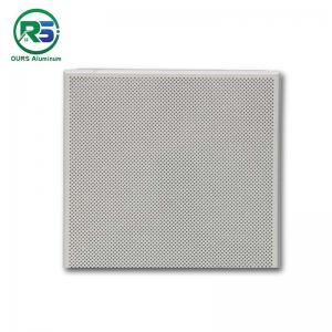 China Suspended White Clip In Metal Ceiling False Ceiling Tiles Hospital Decoration 600x600mm supplier