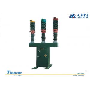 China Outdoor HV Porcelain Stanchion Type Vacuum Circuit Breaker Filled With SF6 supplier