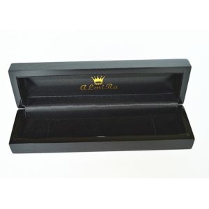 China Forme faite sur commande Cmyk de rectangle de boîte-cadeau colorée par bijoux en bois supplier