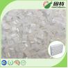 China Granules chauds de colle de fonte d'EVA de résine d'emballage solide jaunâtre de granule, bloc chaud de haute résistance de colle wholesale