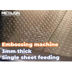 China Équipement auxiliaire / Machine d'embossage de tôle d'acier unique à motif de plaque de roulement 4Kw wholesale