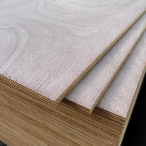 Moistureproof Hardwood Veneer Plywood Sturdy Thickness 3mm-25mm