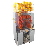 China Table Top With Automatic Feeder Zumex Orange Juicer Pomegranate Juice for Cafes on sale