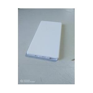 White Flat Mobile Phone Battery Bank Thin Cell Phone Battery Power Pack