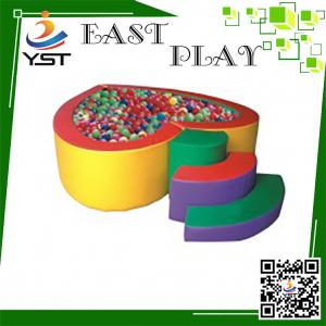 China Healthy Kids Soft Play Balls Customized For 3 - 9 Years Old Children supplier