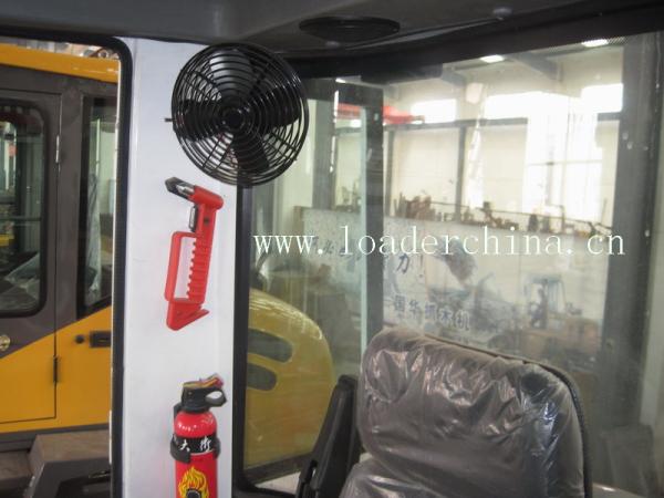 4WD 1.5T mini loader ZL15F with EURO III engine