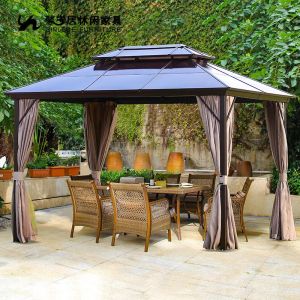 China Gazebo de jardin haute résistance à l'usure haut en bois mono métallique toit étanche Gazebo avec rideaux et filets supplier