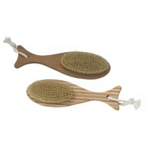 China Dry Brushing Skin Bamboo Bath Body Scrubber with Short Handle Fish Shape supplier